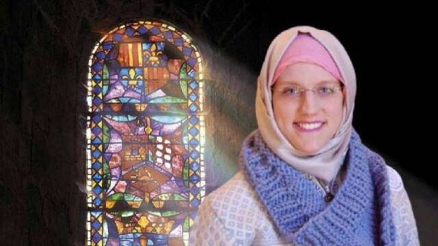 Kisah Zan Christ, Putri Pendeta yang Mantap Mualaf Setelah Merasa Konsep Agamanya Tidak Rasional