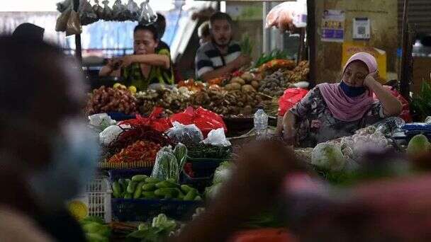 Minyak Goreng Mahal, Solar Langka, Pengamat: Pemerintah Pelit, Kata Sri Mulyani Indonesia Kelebihan Uang