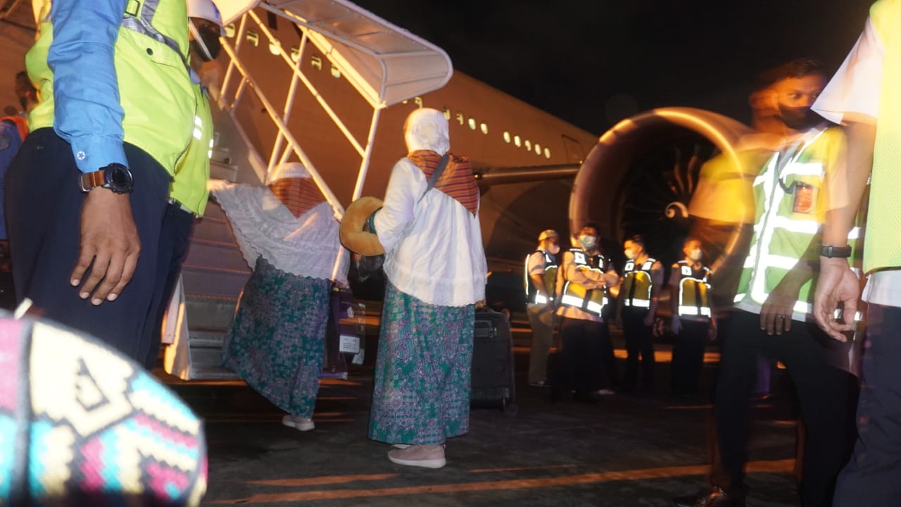 393 JCH Aceh Kloter Satu Diberangkatkan ke Tanah Suci