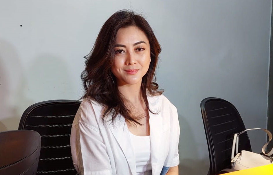 Pesan Menohok Dhena Devanka Usai Akun IG Resmi Tak Lagi Pakai Embel-embel Frizzy