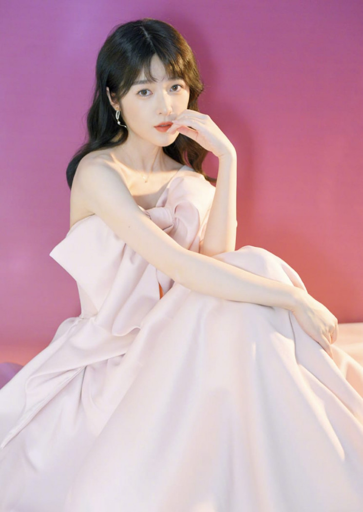 Xu Jiao kini jadi gadis cantik. (Weibo)