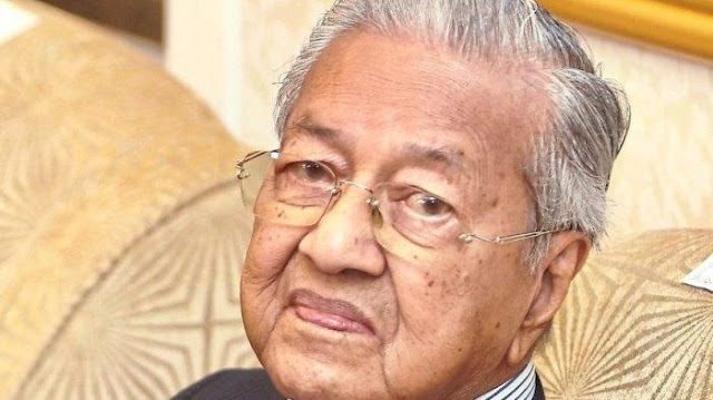 Mantan PM Malaysia Mahathir Mohamad Dilarikan ke Rumah Sakit karena Infeksi Paru-paru