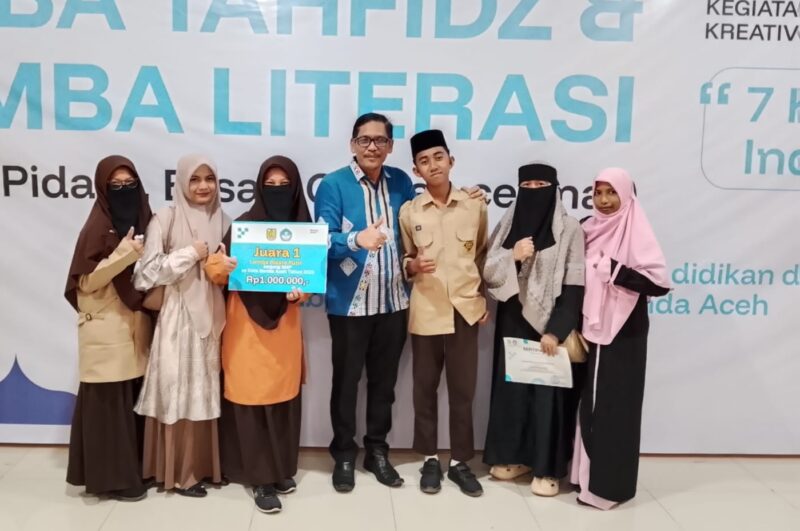 Siswa SMP Mishrul Huda Malikussaleh Raih Juara 1 Pidato Putri se-Kota Banda Aceh