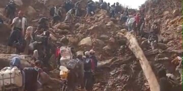 Warga Aceh Tengah dan Bener Meriah Terpaksa Jalan Kaki Belasan Kilometer untuk Membeli Beras