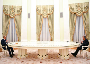 Presiden Vladimir Putin bertemu dengan Sekretaris Jenderal PBB Antonio Guterres di Moskow pada Selasa (26/4/2022).