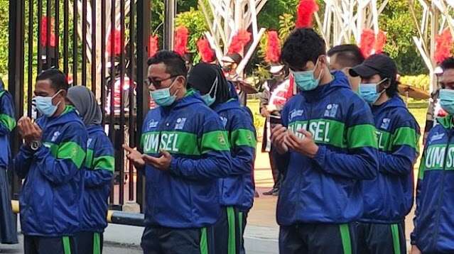 Ⓒ Hak cipta foto di atas dikembalikan sesungguhnya kepada pemilik foto Ⓒ Hak cipta foto di atas dikembalikan sesungguhnya kepada pemilik foto