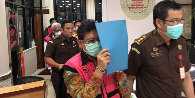 Ⓒ Hak cipta foto di atas dikembalikan sesungguhnya kepada pemilik foto Ⓒ Hak cipta foto di atas dikembalikan sesungguhnya kepada pemilik foto