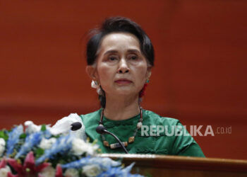 Pengadilan Myanmar yang dikuasai militer memutuskan bahwa mantan pemimpin Aung San Suu Kyi bersalah atas kasus korupsi. Dia divonis lima tahun penjara. Keputusan terbaru membuat total hukuman penjara menjadi 11 tahun
