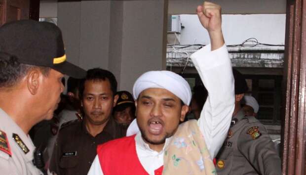 Ⓒ Hak cipta foto di atas dikembalikan sesungguhnya kepada pemilik foto Ⓒ Hak cipta foto di atas dikembalikan sesungguhnya kepada pemilik foto