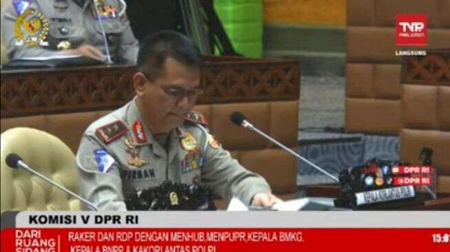Ⓒ Hak cipta foto di atas dikembalikan sesungguhnya kepada pemilik foto Ⓒ Hak cipta foto di atas dikembalikan sesungguhnya kepada pemilik foto