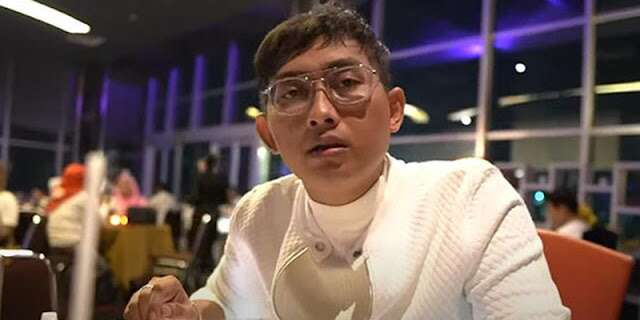 Ⓒ Hak cipta foto di atas dikembalikan sesungguhnya kepada pemilik foto Ⓒ Hak cipta foto di atas dikembalikan sesungguhnya kepada pemilik foto