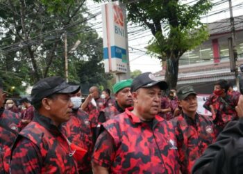 Ketua Dewan Pembina Laskar Ganjar Puan (Lgp), Mochtar Mohamad, Menyatakan Reshuffle Kabinet Jokowi-Maruf Diperlukan Untuk Kembali Mendongkrak Kinerja