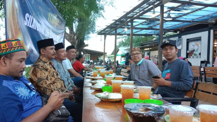 Ⓒ Hak cipta foto di atas dikembalikan sesungguhnya kepada pemilik foto