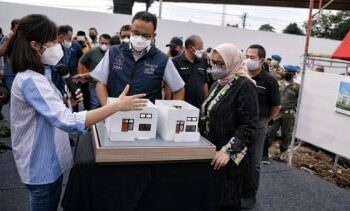 Anies Bicara Janji Kampung Susun Bayam, Netizen Sindir Giring PSI