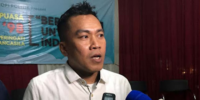 Ⓒ Hak cipta foto di atas dikembalikan sesungguhnya kepada pemilik foto Ⓒ Hak cipta foto di atas dikembalikan sesungguhnya kepada pemilik foto