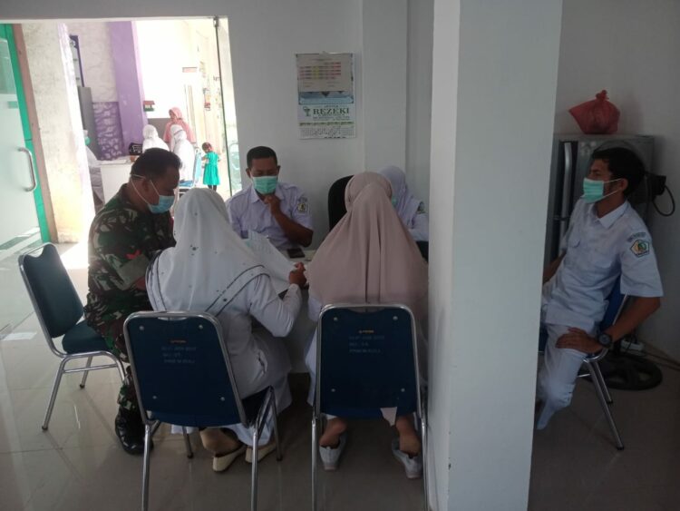 Aktif Pantau Situasi Di Wilayah, Babinsa Selalu Update Data Virus Covid 19