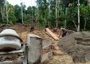 Pembangunan RTLH (Rumah Tidak Layak Huni) bagi warga kurang mampu merupakan salah satu kegiatan fisik program TMMD. FOTO/Dok. Istimewa