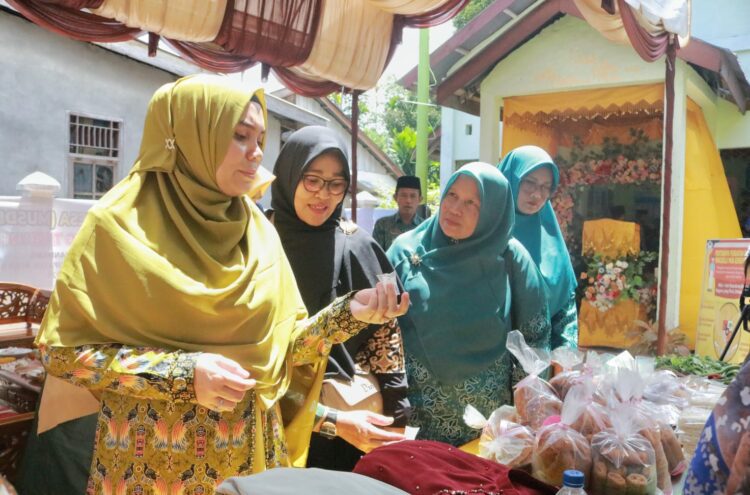 Ⓒ Hak cipta foto di atas dikembalikan sesungguhnya kepada pemilik foto Ⓒ Hak cipta foto di atas dikembalikan sesungguhnya kepada pemilik foto