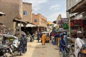 Didirikan hampir 600 tahun yang lalu, Pasar Kurmi di kota Kano yang bersejarah di Nigeria masih ramai