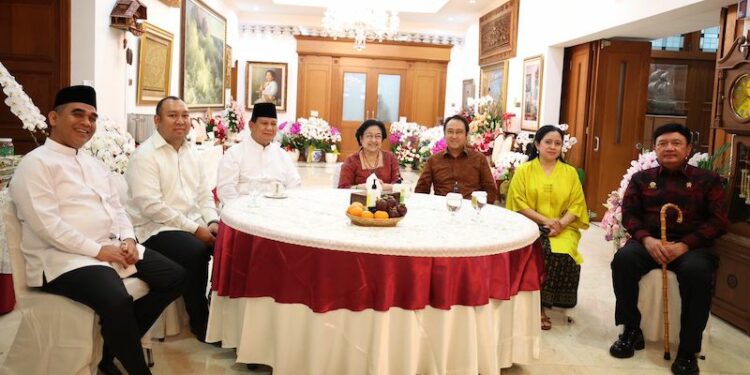 Ⓒ Hak cipta foto di atas dikembalikan sesungguhnya kepada pemilik foto