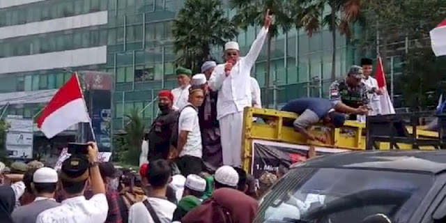 Protes Pemulangan UAS di Konjen Singapura Medan, Pendemo: Apakah Ada Titipan dari Negara Kita?