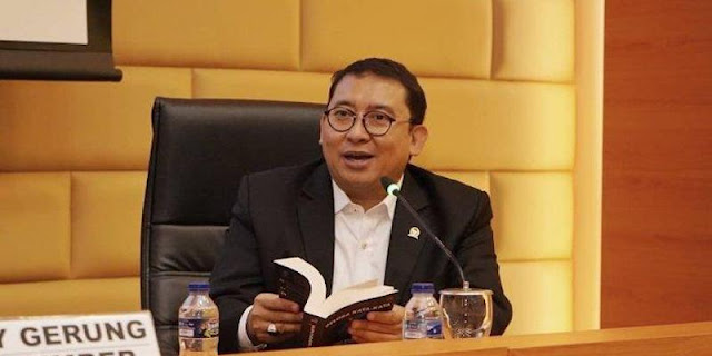 Ⓒ Hak cipta foto di atas dikembalikan sesungguhnya kepada pemilik foto Ⓒ Hak cipta foto di atas dikembalikan sesungguhnya kepada pemilik foto