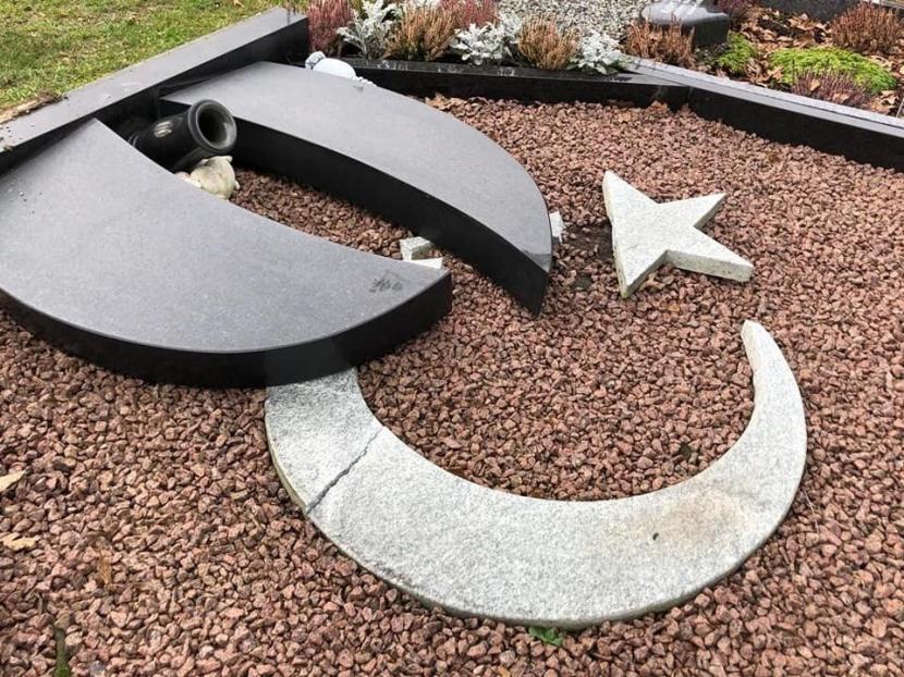 Cegah Penghinaan Simbol-Simbol Islam, Umat Perlu Bersatu