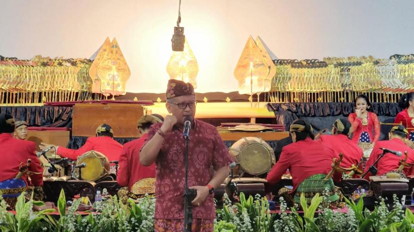 Di Perayaan Bbk 2022, Megawati Dihadiahi Lagu Oleh Ki Warseno Slank