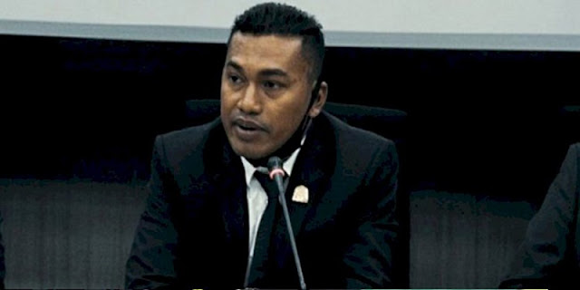 Ⓒ Hak cipta foto di atas dikembalikan sesungguhnya kepada pemilik foto Ⓒ Hak cipta foto di atas dikembalikan sesungguhnya kepada pemilik foto