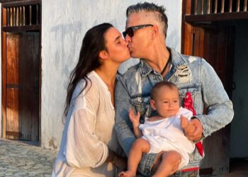 Fernando Carillo Makin Tua Makin Hot, Menikahi Daun Muda Hingga Punya Baby Lagi