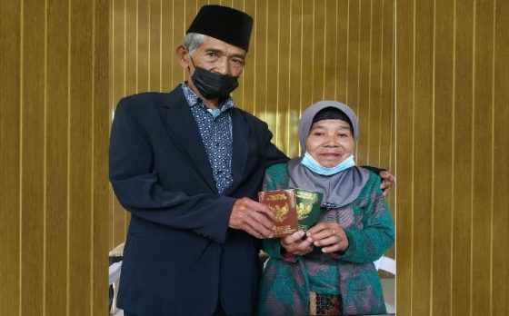 Ⓒ Hak cipta foto di atas dikembalikan sesungguhnya kepada pemilik foto Ⓒ Hak cipta foto di atas dikembalikan sesungguhnya kepada pemilik foto