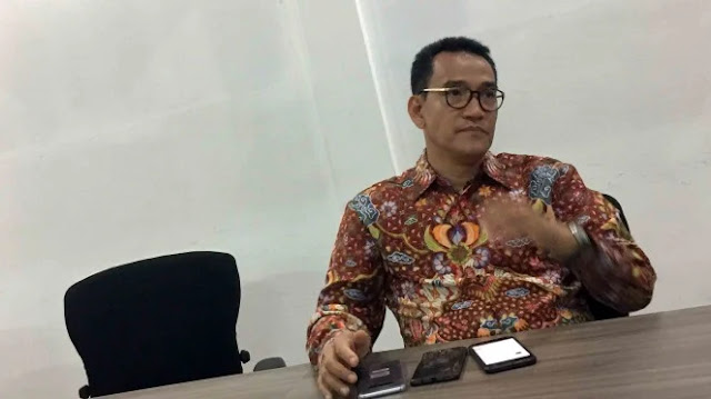 Ⓒ Hak cipta foto di atas dikembalikan sesungguhnya kepada pemilik foto Ⓒ Hak cipta foto di atas dikembalikan sesungguhnya kepada pemilik foto