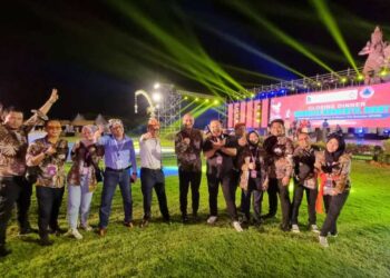 Jwara Creative bersama Abdul Muhari, Ph.D. Plt. dan Dodi Yuleova, SP, M.Si. FOTO/Dok. Jwara Creative