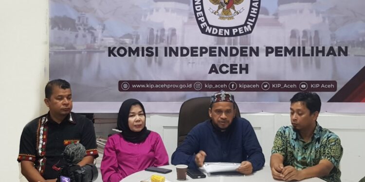 Ⓒ Hak cipta foto di atas dikembalikan sesungguhnya kepada sang pemilik foto Ⓒ Hak cipta foto di atas dikembalikan sesungguhnya kepada pemilik foto