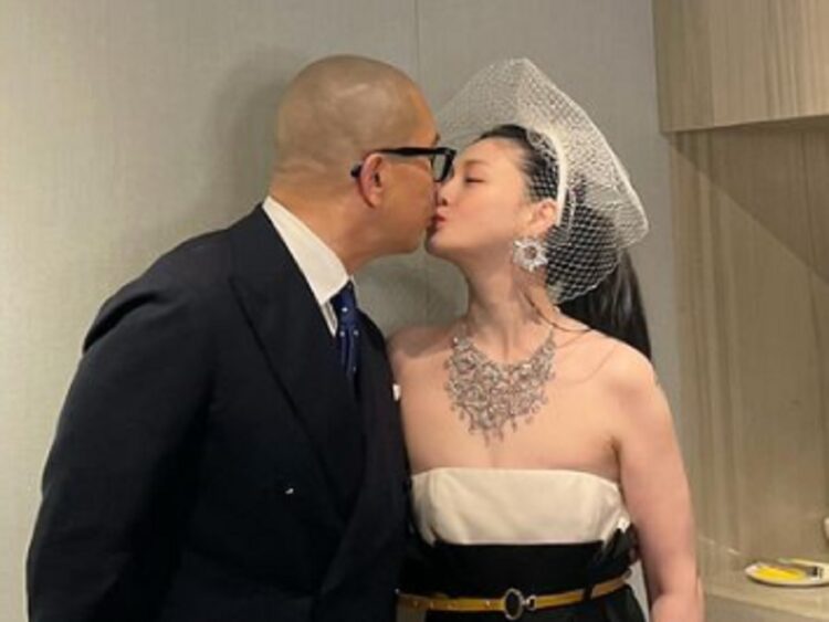 Pertama Kali, DJ Koo Bagikan Foto Pernikahan dengan Barbie Hsu