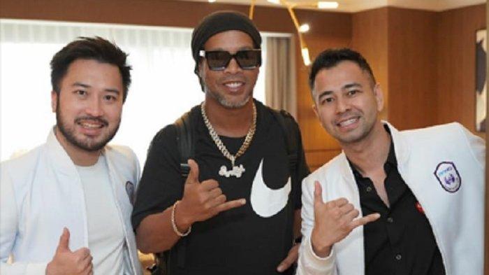 Ronaldinho Tiba di Indonesia, Rafi Ahmad & Rudi Salim Langsung Yang Menyambutnya. FOTO/instagram /@raffinagita1717