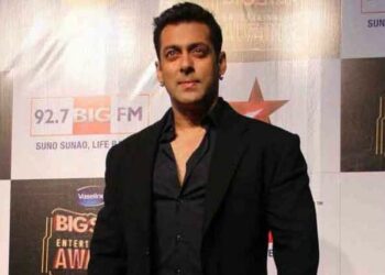 Salman Khan Tidak Punya Uang, Suniel Shetty Bantu Belikan Pakaian
