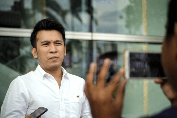 Ⓒ Hak cipta foto di atas dikembalikan sesungguhnya kepada pemilik foto Ⓒ Hak cipta foto di atas dikembalikan sesungguhnya kepada pemilik foto