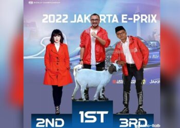 Viral Meme Giring, Grace, Guntur Romli Juara Formule E Berhadiah Kambing: Selamat Bro en Sis