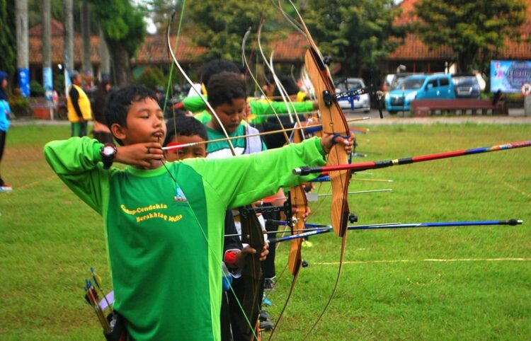 Ⓒ Hak cipta foto di atas dikembalikan sesungguhnya kepada pemilik foto Ⓒ Hak cipta foto di atas dikembalikan sesungguhnya kepada pemilik foto