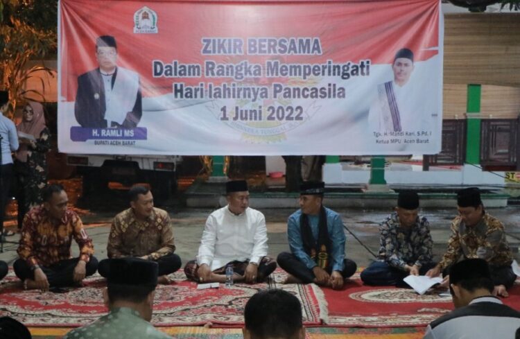 Bersama Ulama, Pemkab Aceh Barat Gelar Zikir Sambut Harlah Pancasila