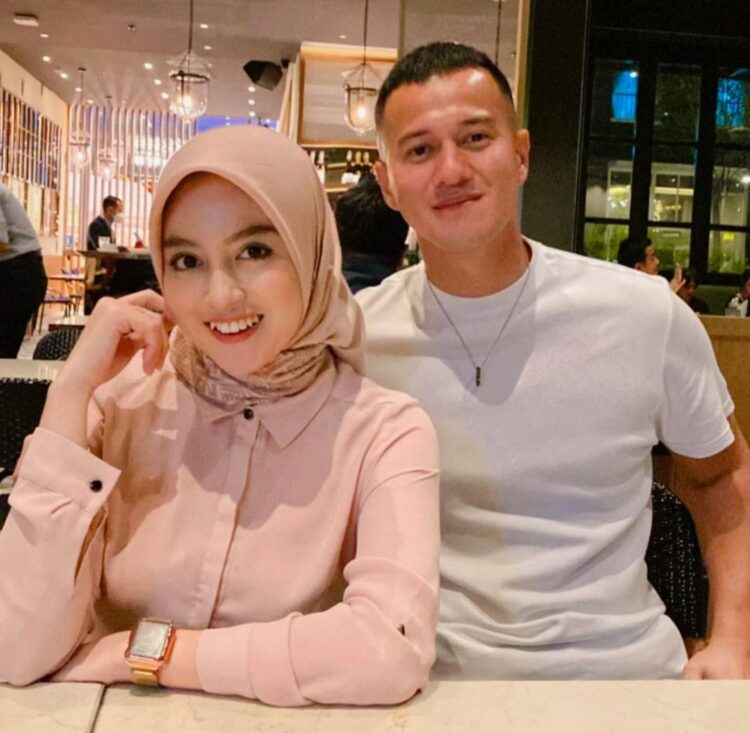 Fakta Mengejutkan Di Balik Adegan Ciuman Nabila Ayu eks JKT48 dengan Herjunot Ali