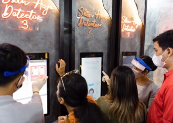 Hadir di JakartaxBeauty, Erha Usung Tekhnologi Skin Age Detector