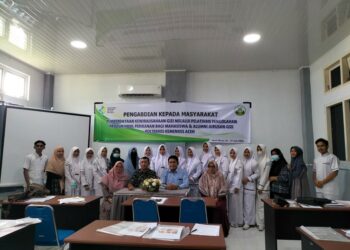 Kegiatan Pengabdian kepada Masyarakat (PkM) Tahun 2022 dengan mengadakan Pelatihan Pengolahan Produk Hasil Perikanan bagi puluhan mahasiswa dan alumni Jurusan Gizi di kampus setempat, Selasa (26/07/2022). FOTO/Dok. Istimewa