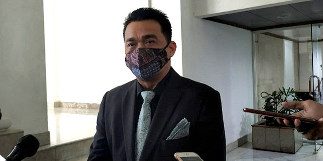 Ⓒ Hak cipta foto di atas dikembalikan sesungguhnya kepada pemilik foto Ⓒ Hak cipta foto di atas dikembalikan sesungguhnya kepada pemilik foto