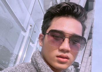 Haru, Defri Juliant LIDA 2020 Berikan Hadiah Sebuah Lagu Untuk Sang Ibu