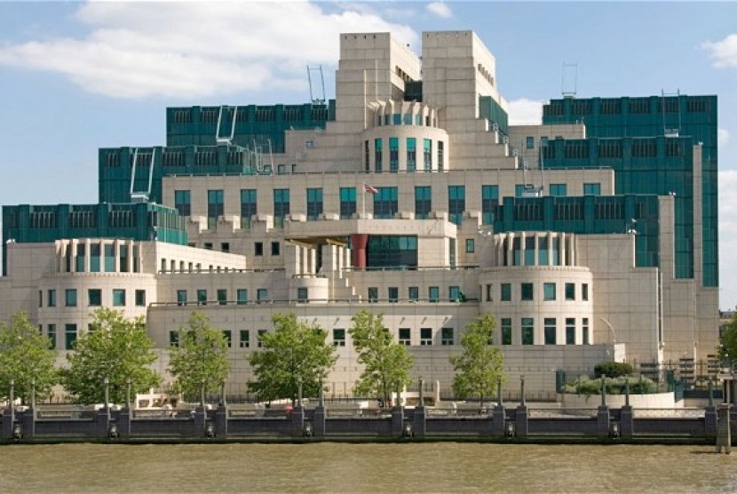 Kepala MI5 dan FBI Peringatkan Peningkatan Ancaman China