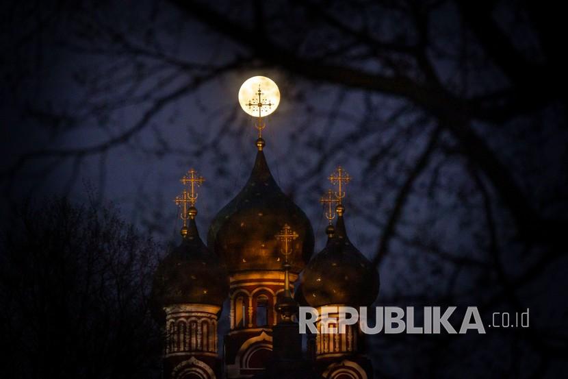 Kota Lviv Larang Gereja yang Pernah Berafiliasi dengan Moskow