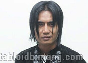 Kronologi Kecelakaan yang Dialami Charly Van Houten di Tol Padalarang