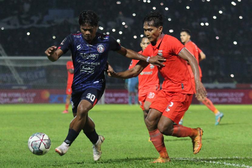 Livescore Leg Kedua Final Piala Presiden; Babak Pertama, Borneo 0-0 Arema 
